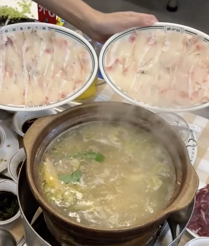 东莞这家鸡煲，宵夜必选